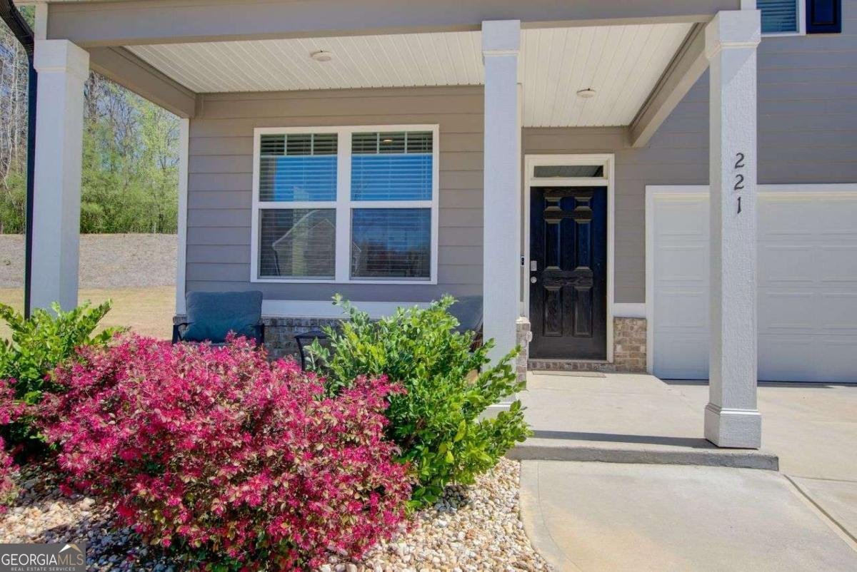 221 SULLIVAN Street Hampton - 10