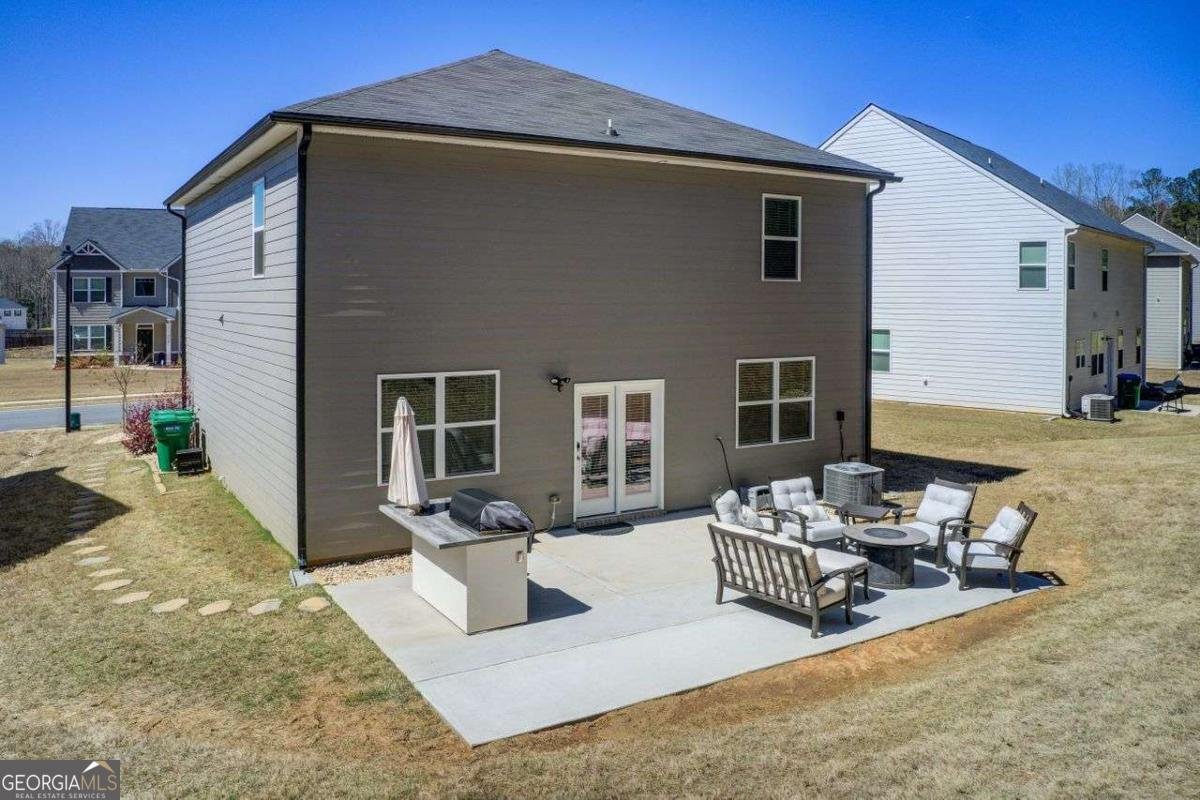 221 SULLIVAN Street Hampton - 19