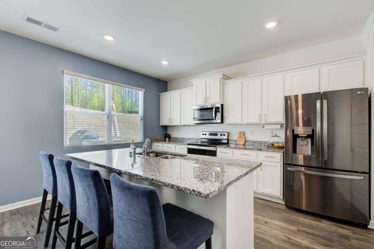 221 SULLIVAN Street Hampton - 22