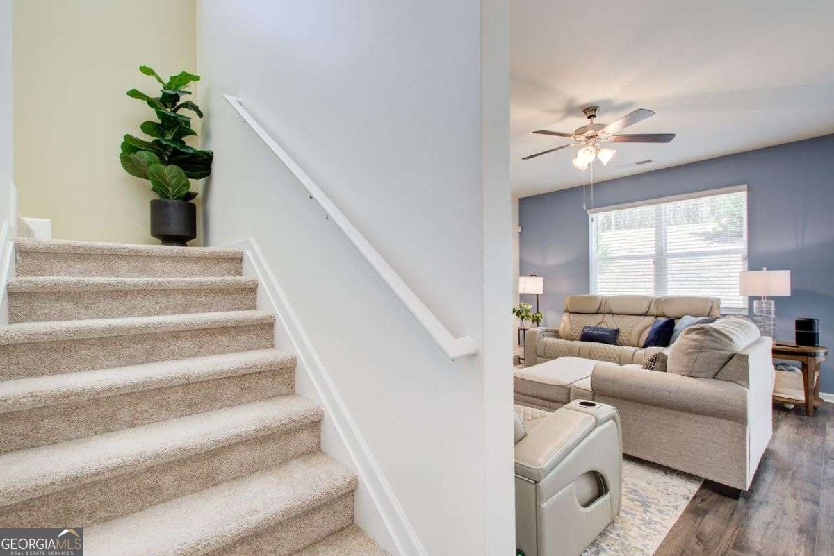 221 SULLIVAN Street Hampton - 26