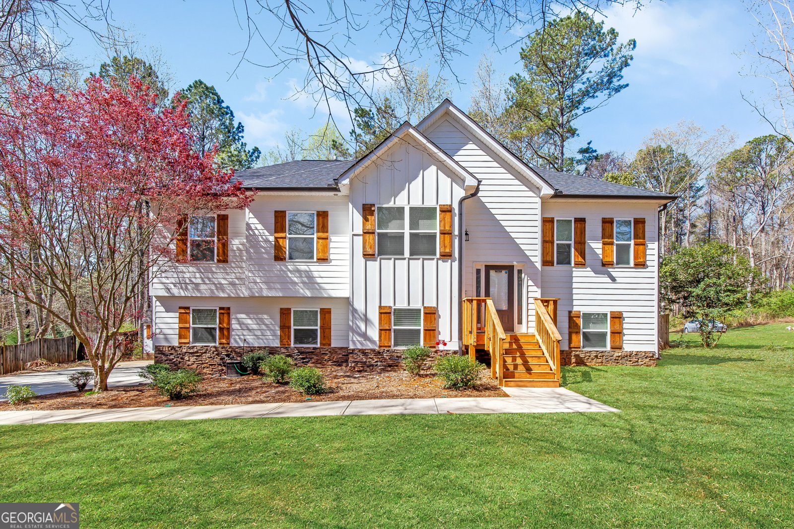 275 Cedars Glen Circle Villa Rica - 1