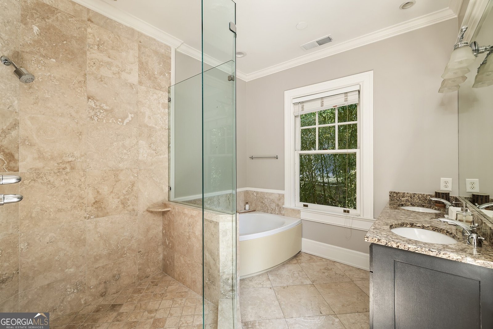 31 Lafayette Drive Atlanta - 38