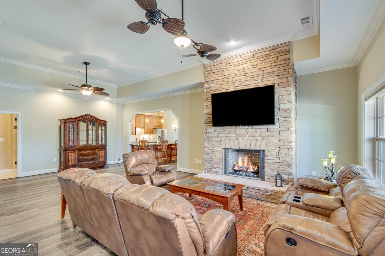 2152 Silver Circle Gainesville - 34