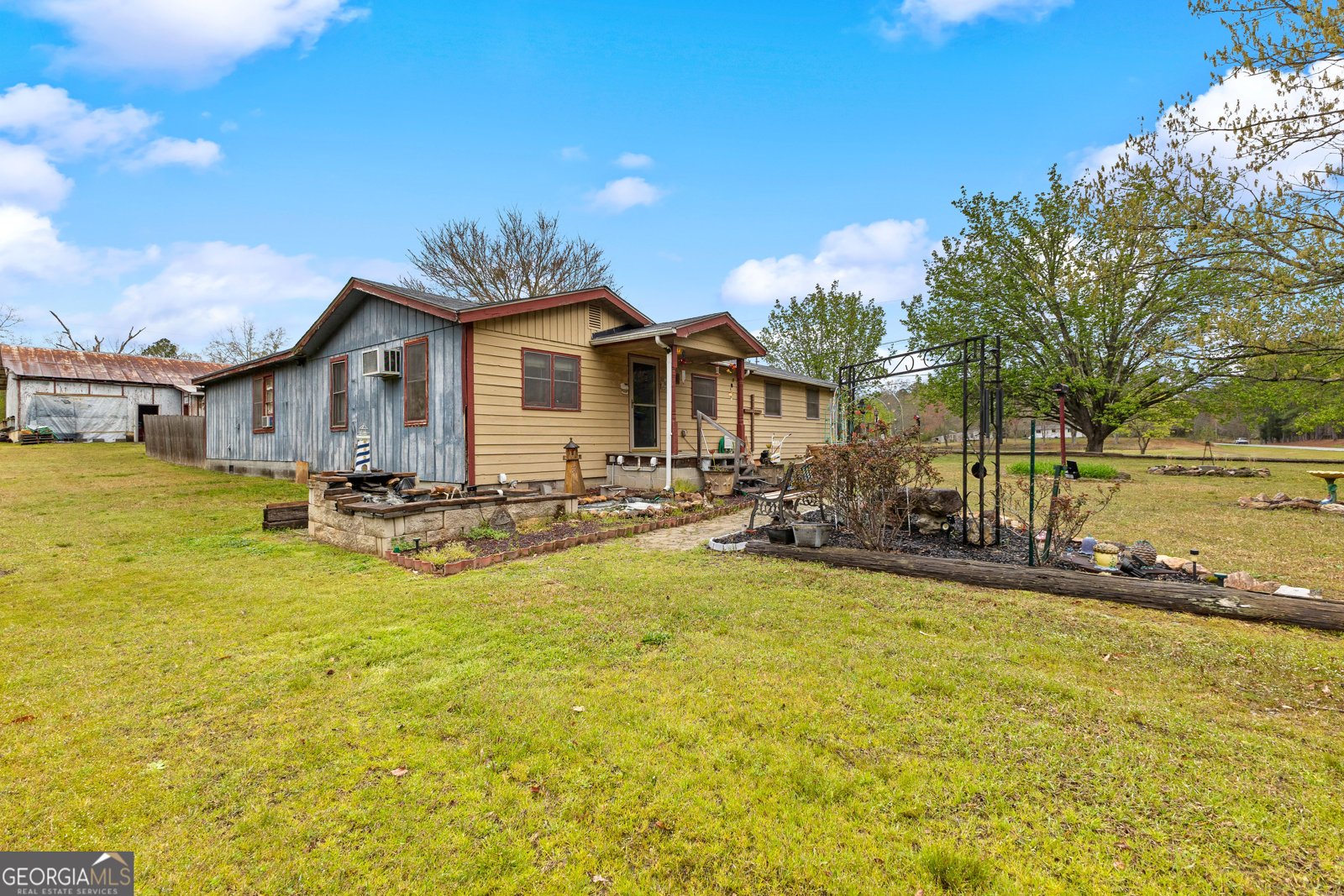 3778 Highway 54 Senoia - 3