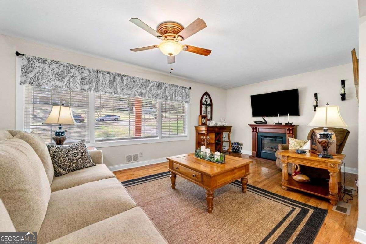 1505 Robinhood Trail Gainesville - 10