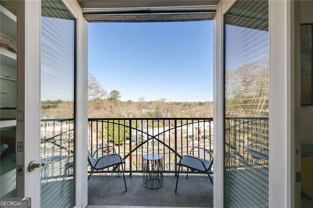 2277 Peachtree Road Atlanta - 11