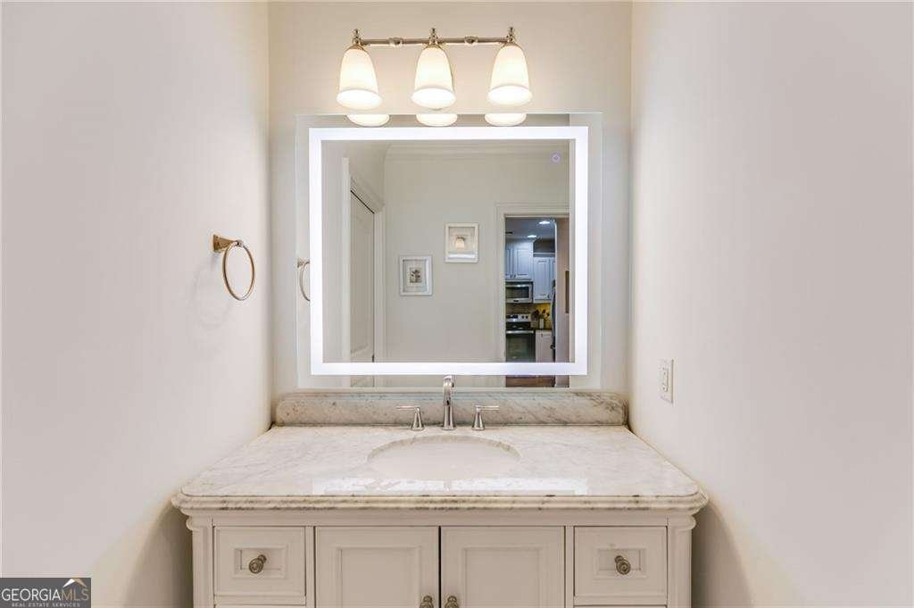 2277 Peachtree Road Atlanta - 21