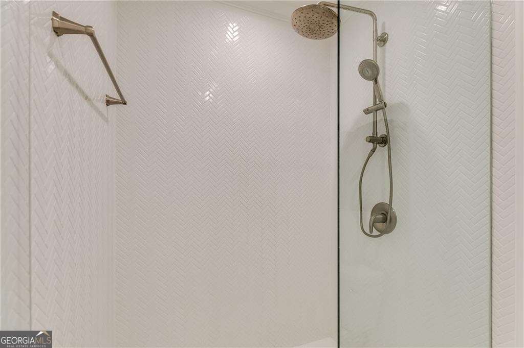 2277 Peachtree Road Atlanta - 23