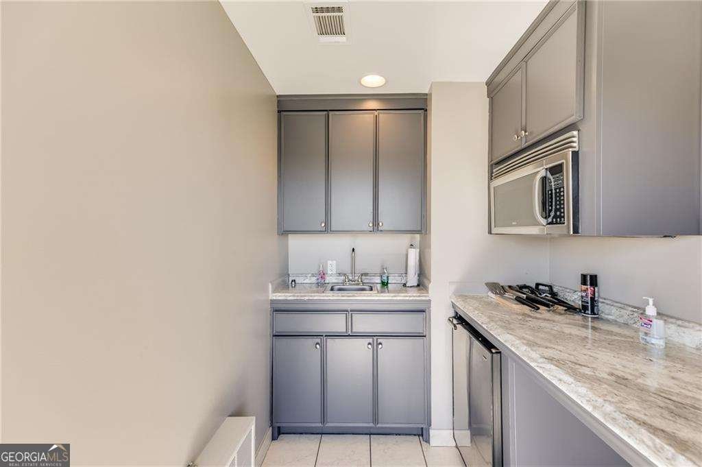 2277 Peachtree Road Atlanta - 32