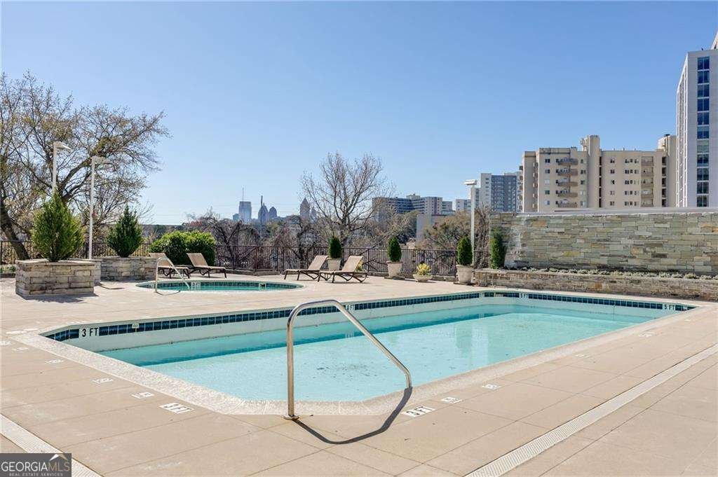 2277 Peachtree Road Atlanta - 40