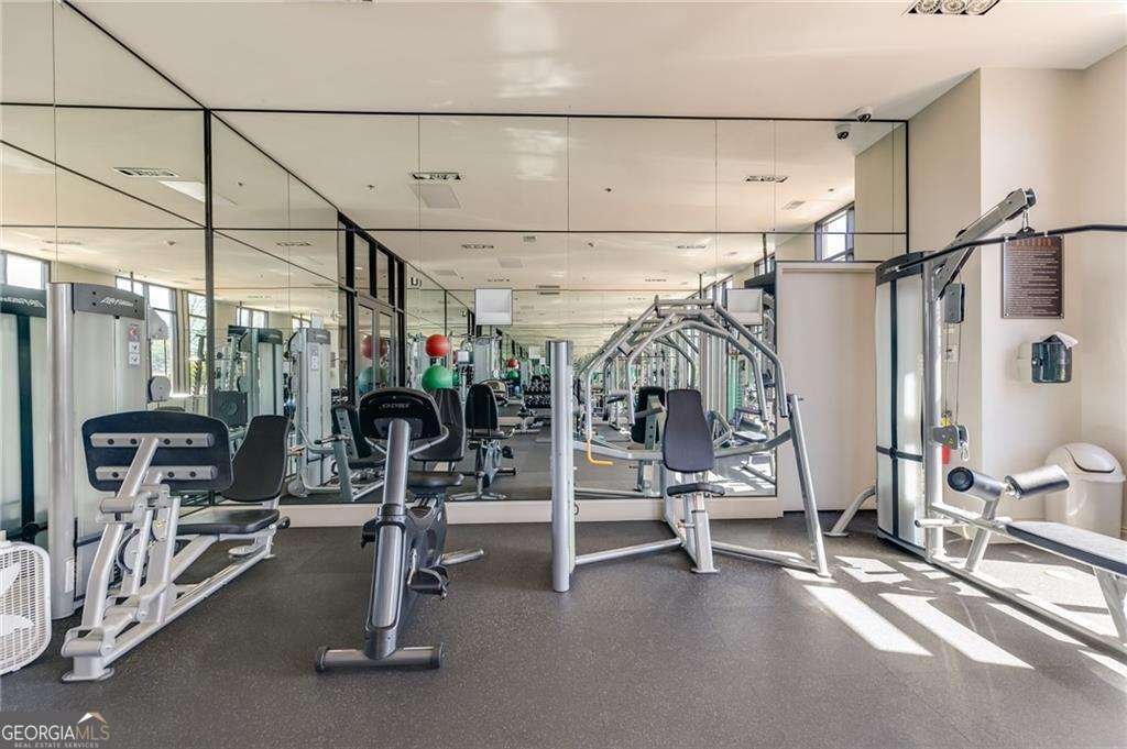 2277 Peachtree Road Atlanta - 46