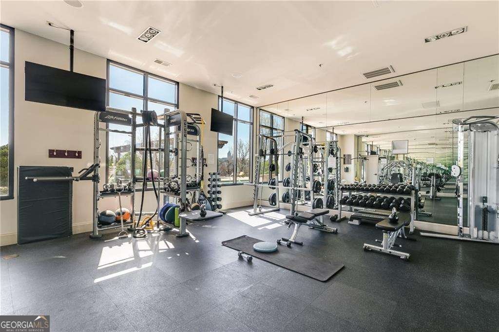 2277 Peachtree Road Atlanta - 47