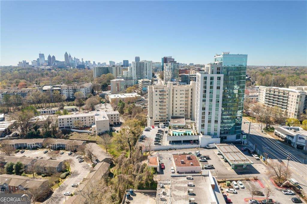 2277 Peachtree Road Atlanta - 53