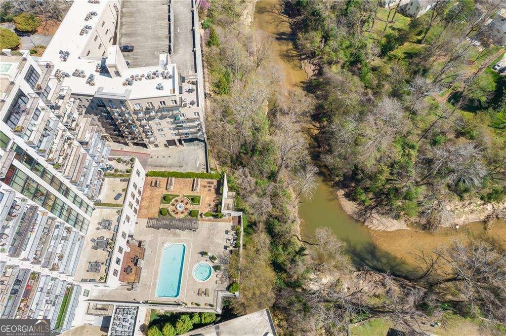 2277 Peachtree Road Atlanta - 55