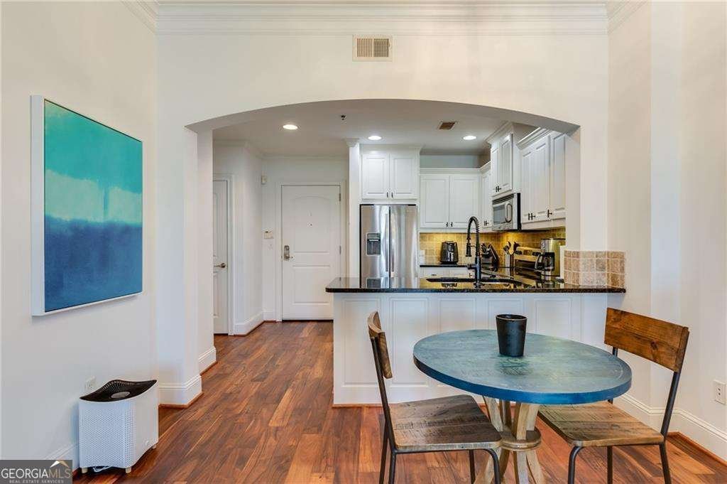 2277 Peachtree Road Atlanta - 8