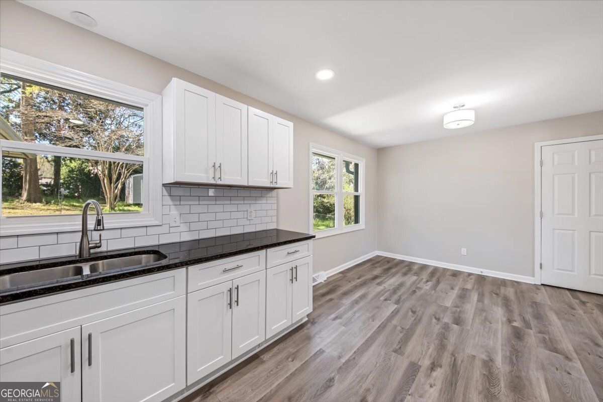 1593 Westminister Drive Macon - 19