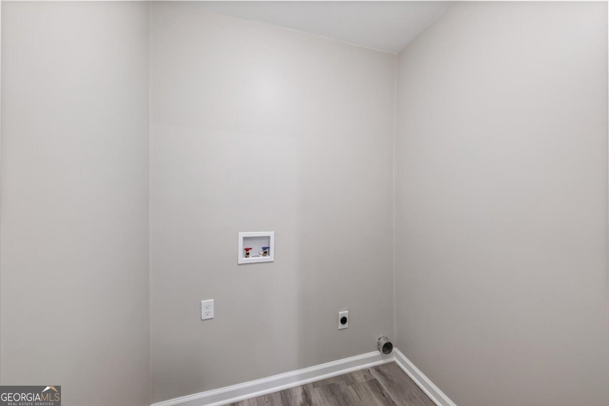 1593 Westminister Drive Macon - 23