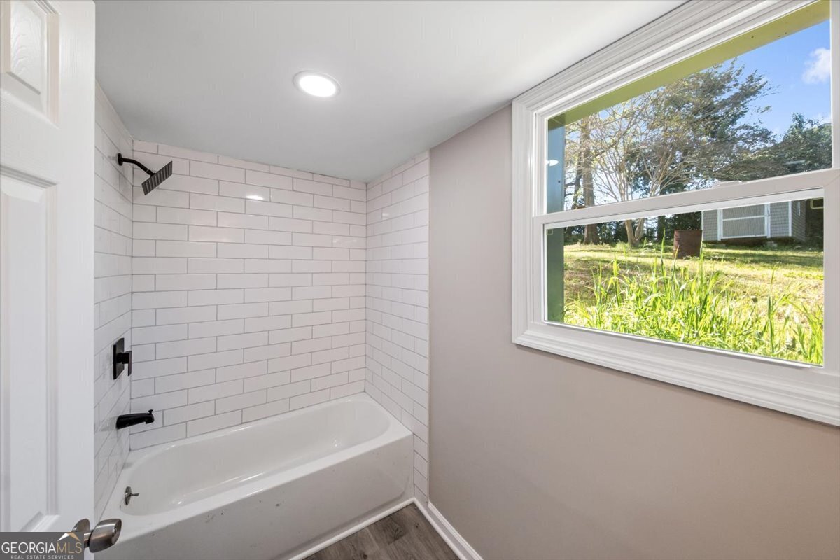 1593 Westminister Drive Macon - 40