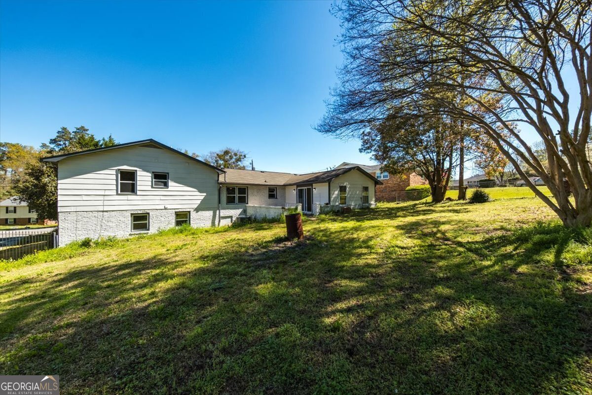 1593 Westminister Drive Macon - 43