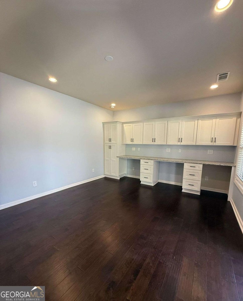 4121 Townsend Lane Atlanta - 24