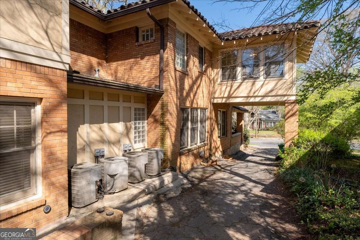 2265 Lake Road Atlanta - 24