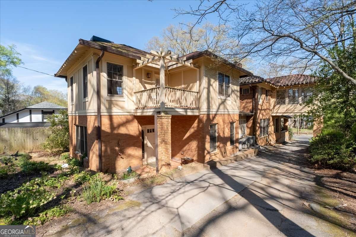 2265 Lake Road Atlanta - 43