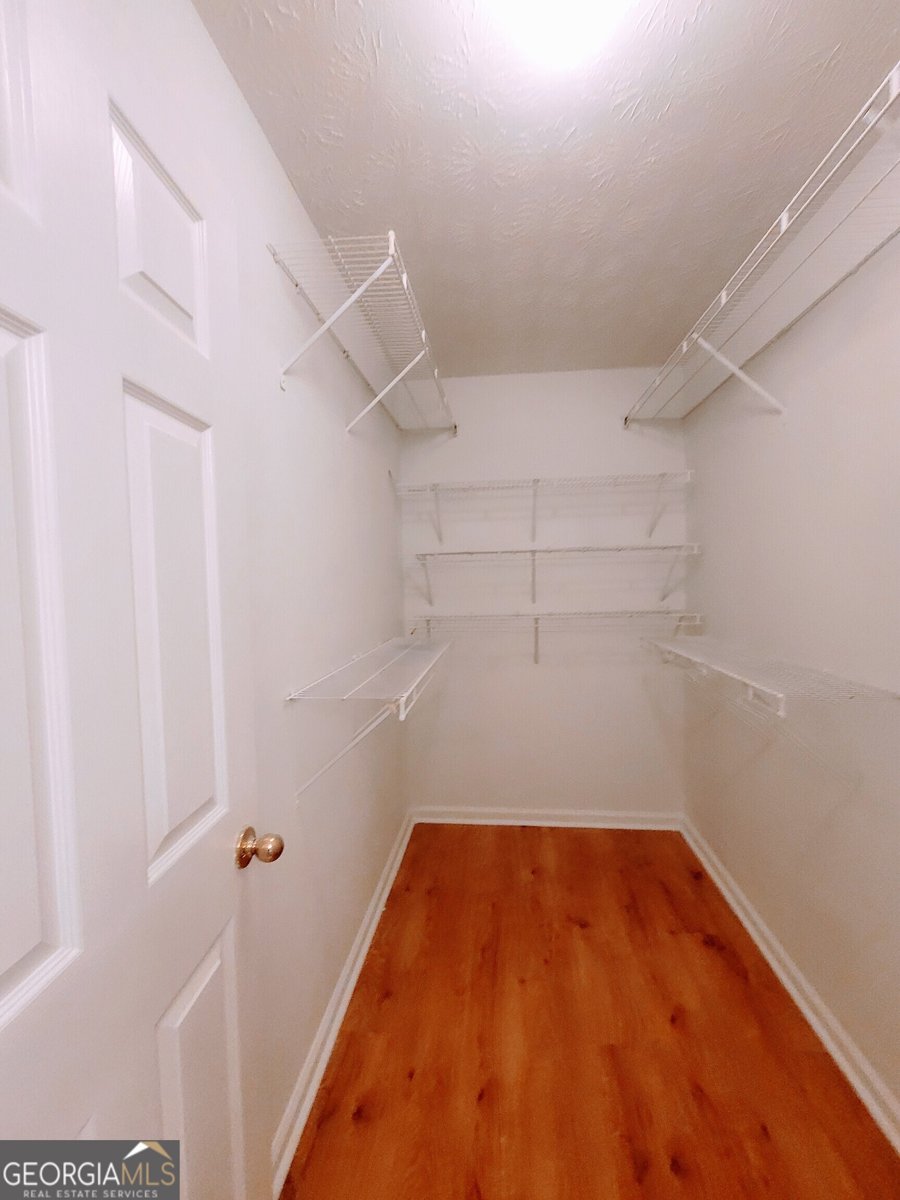 523 Lantern Wood Drive Scottdale - 33