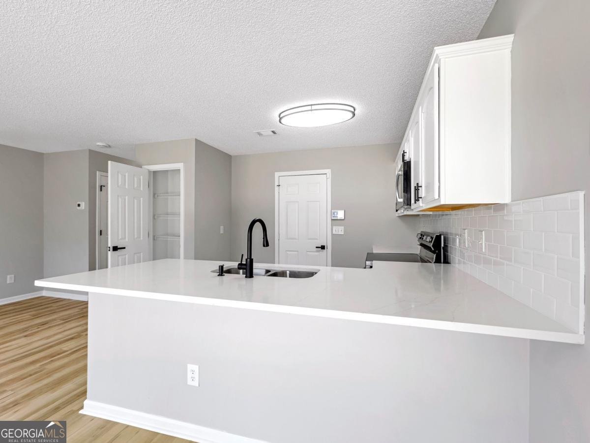 7229 Georges Way Morrow - 13