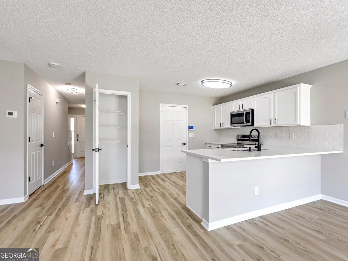 7229 Georges Way Morrow - 8