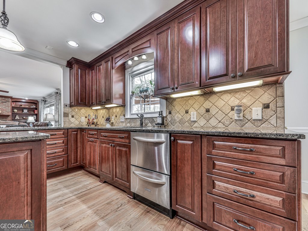 750 Maggie Court Kennesaw - 19