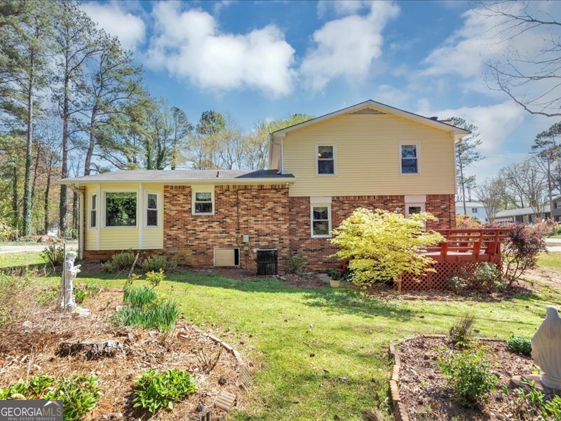 5221 La Paloma Drive Lilburn - 39