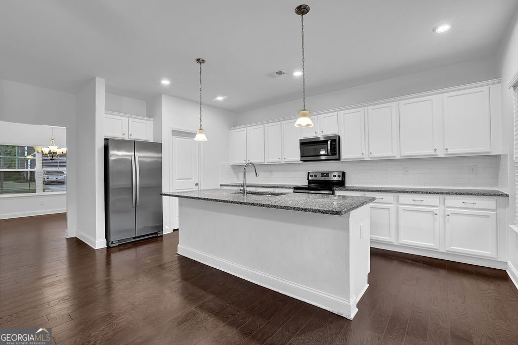 3945 Hamilton Cove Court Cumming - 10