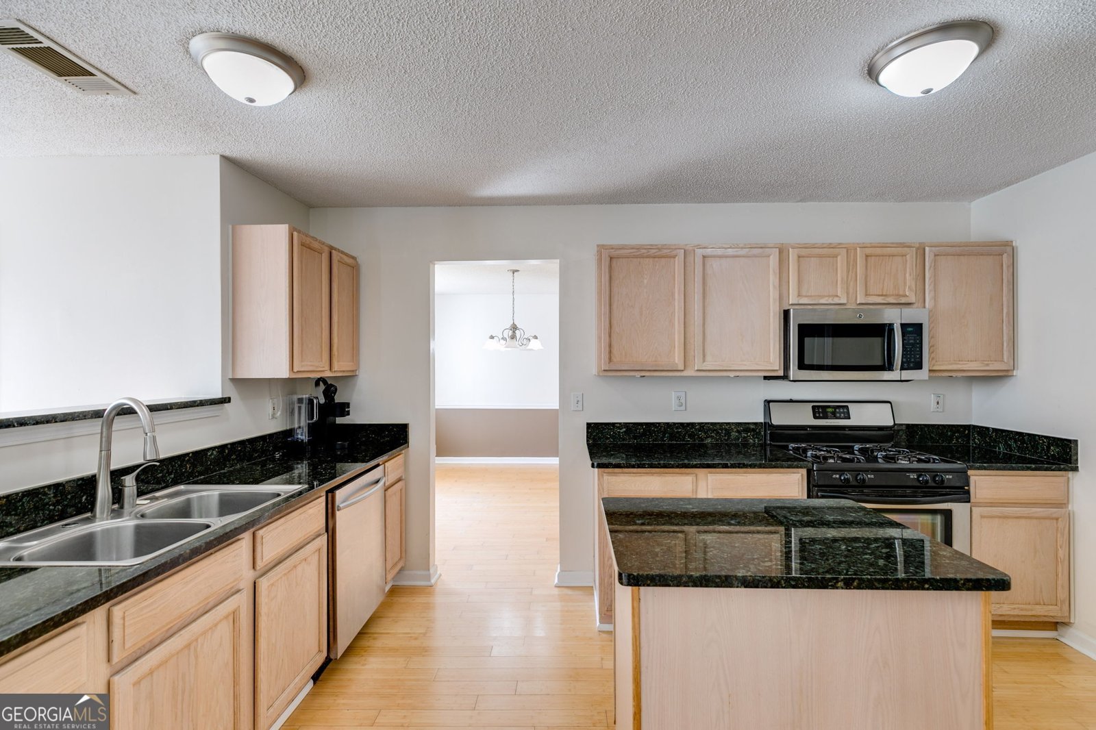 4542 White Road Douglasville - 10