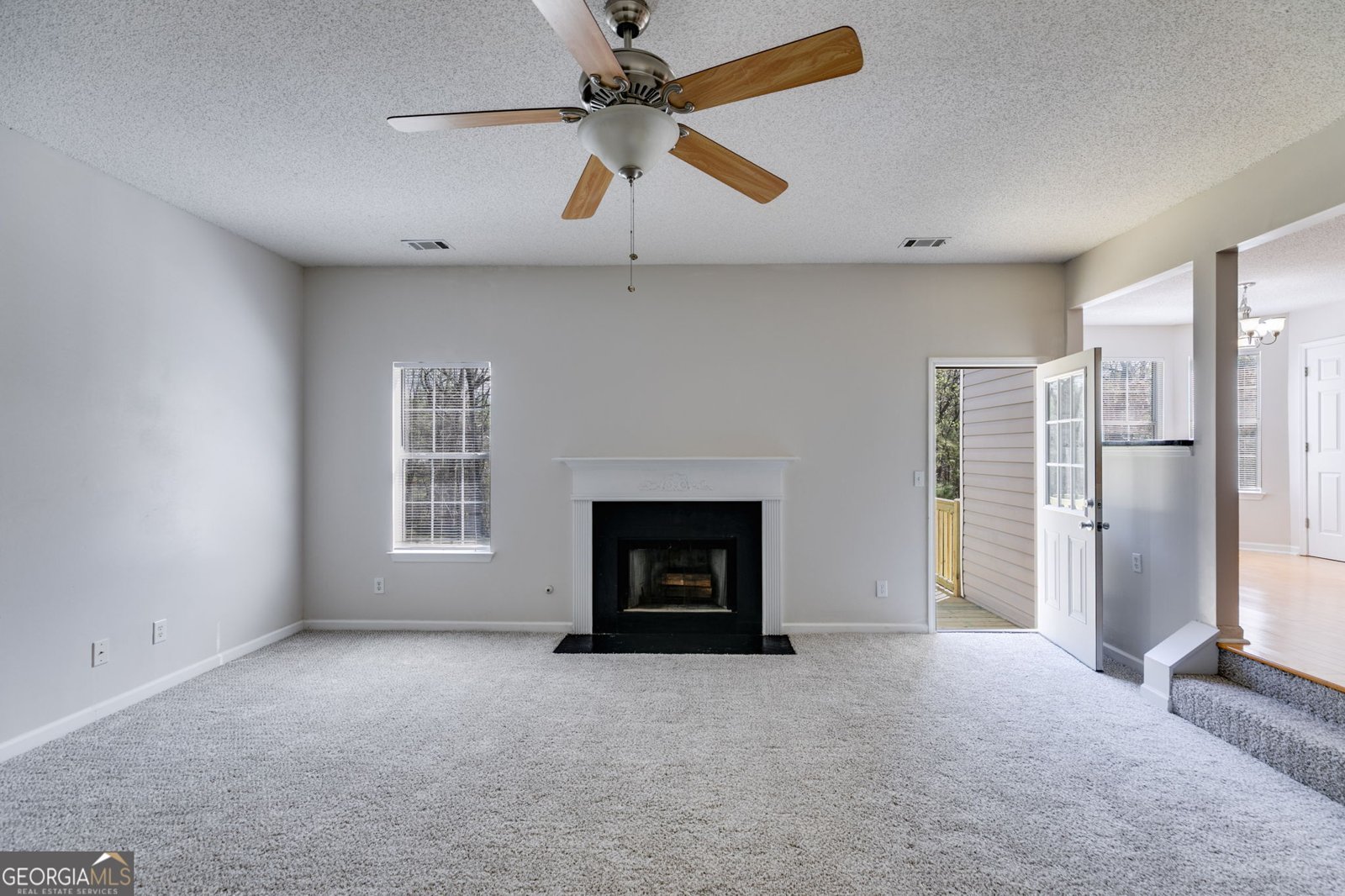 4542 White Road Douglasville - 14