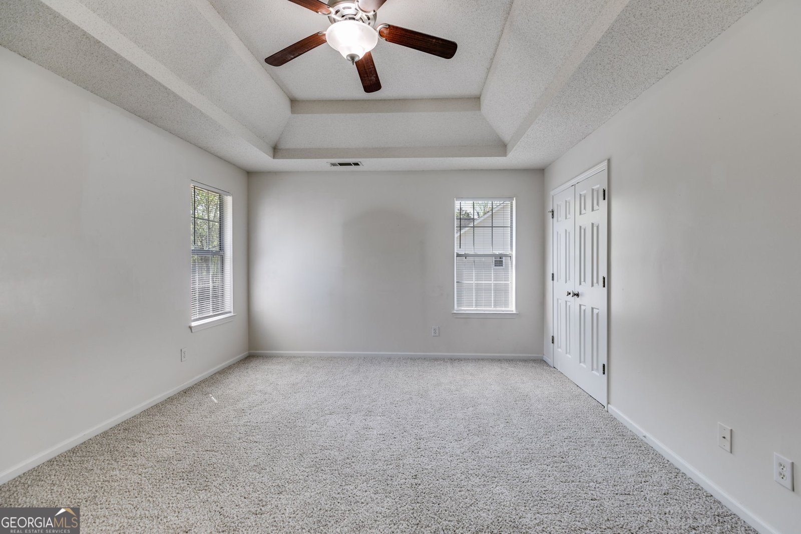 4542 White Road Douglasville - 23