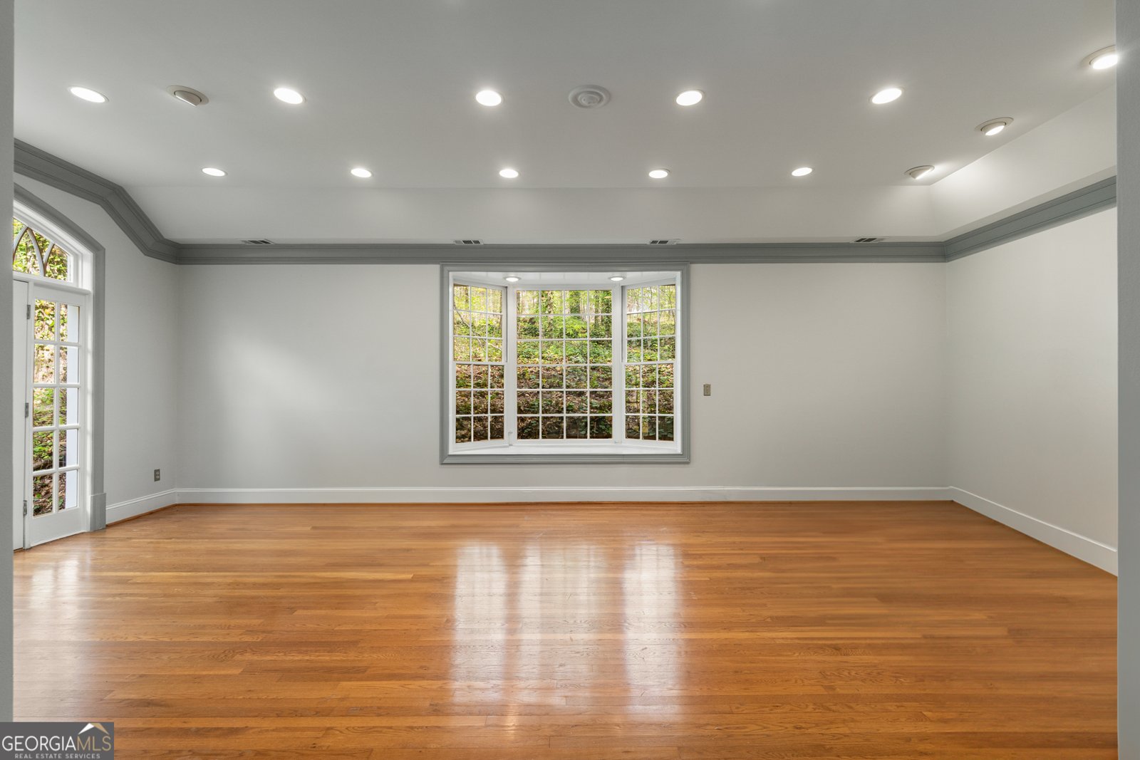 2977 Glover Drive Cumming - 43