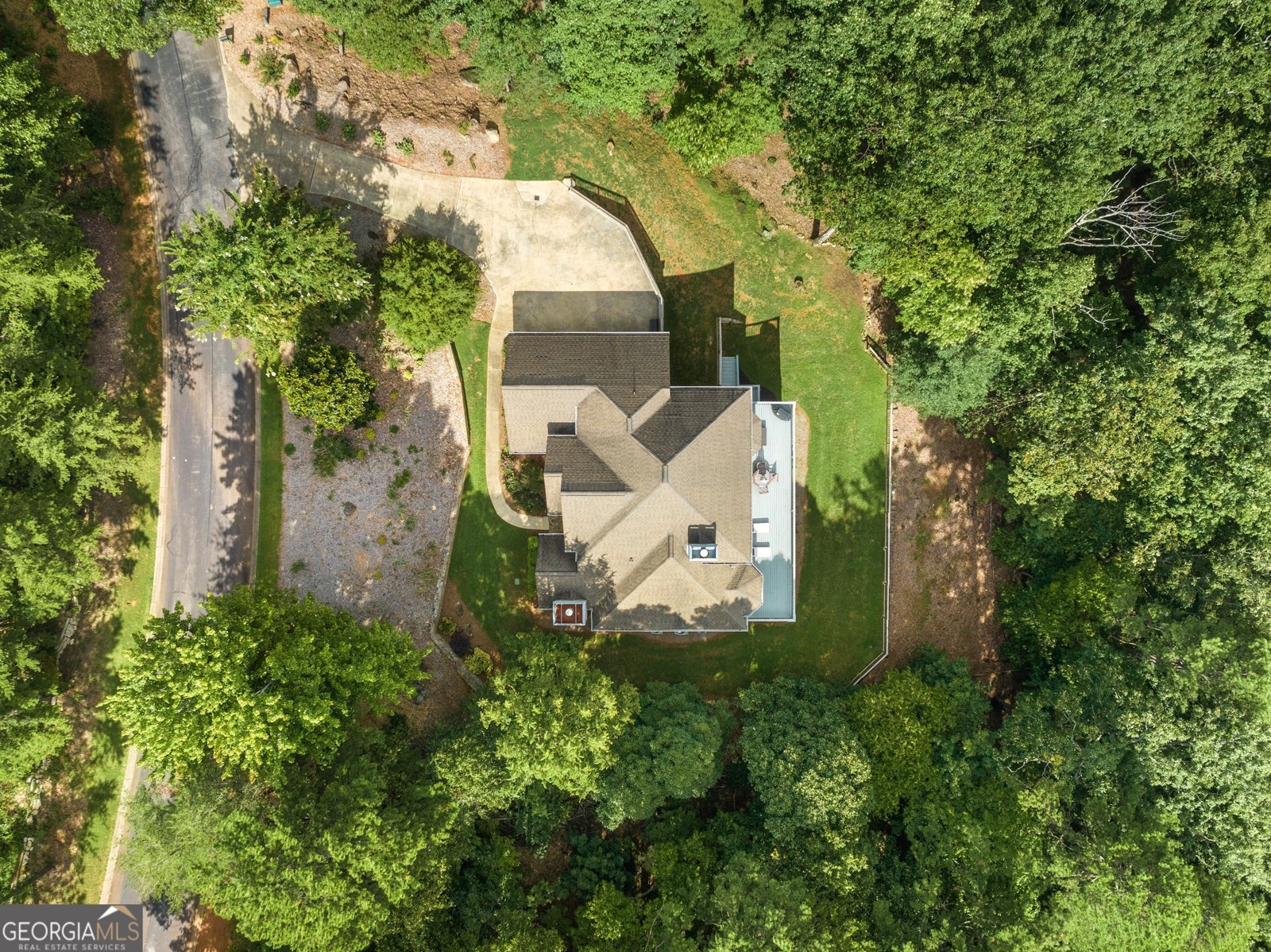447 Yates Circle Clarkesville - 24