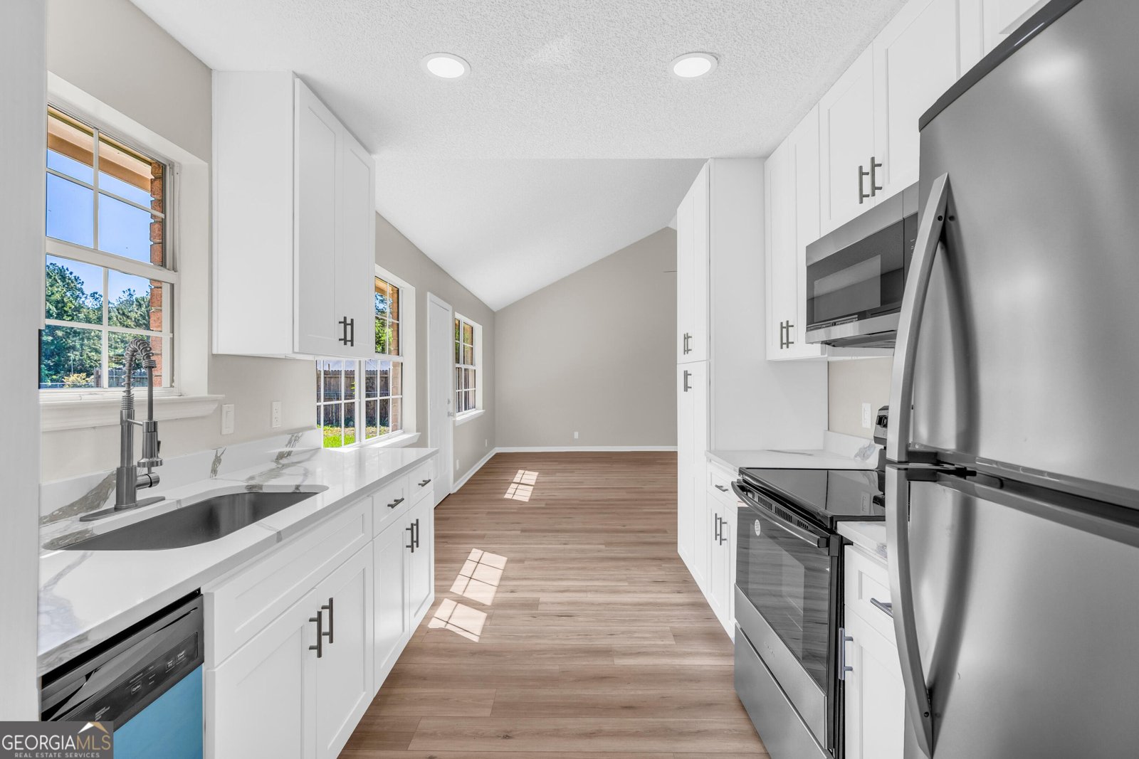 23 Silver Fox Drive St. Marys - 22