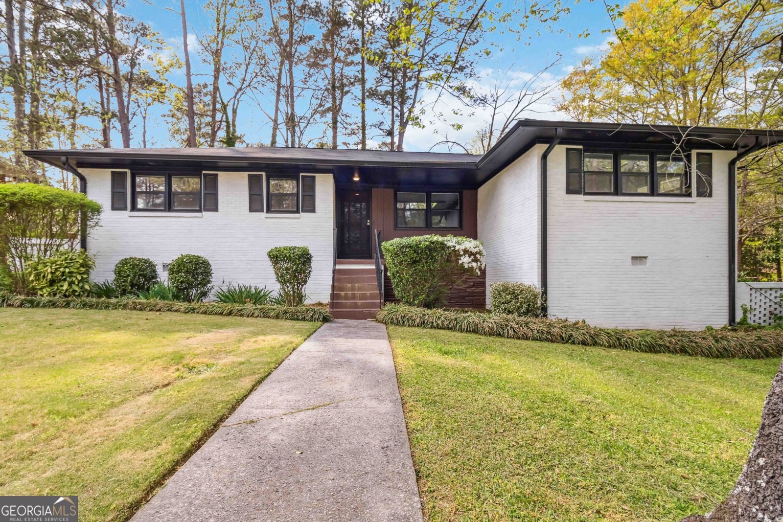 2267 Bryant Drive East Point - 1