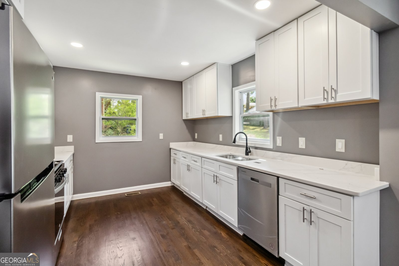 2267 Bryant Drive East Point - 10
