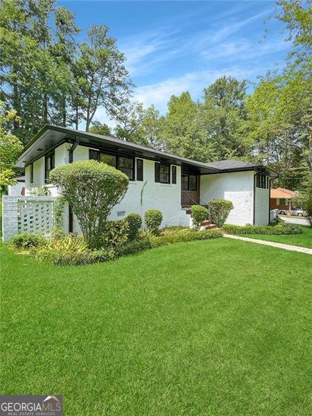 2267 Bryant Drive East Point - 3
