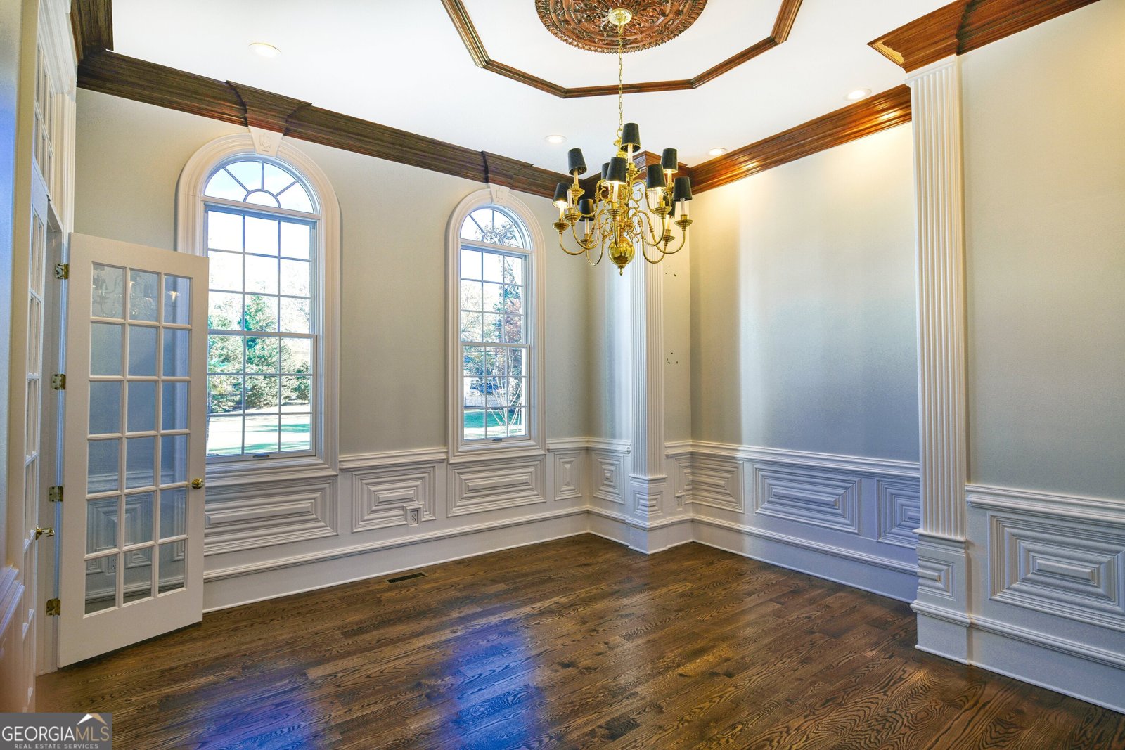 6020 Riverside Drive Atlanta - 18