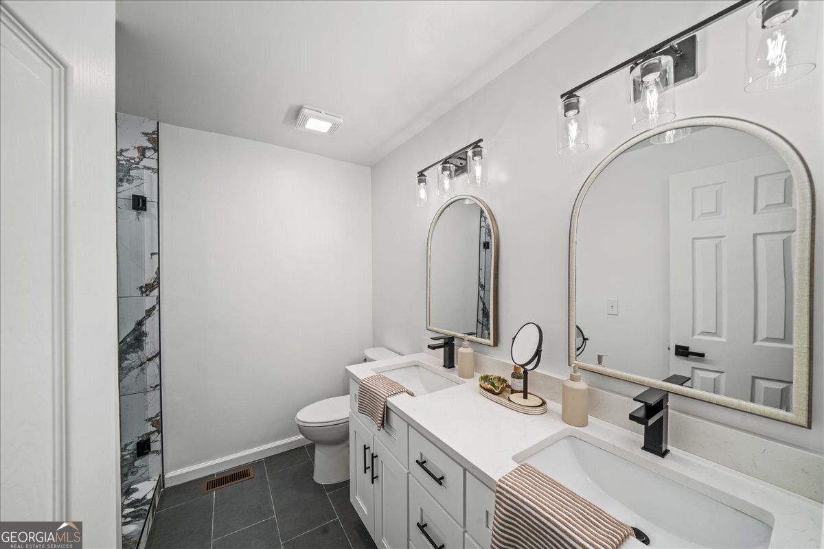3951 COVERED BRIDGE Road Smyrna - 16