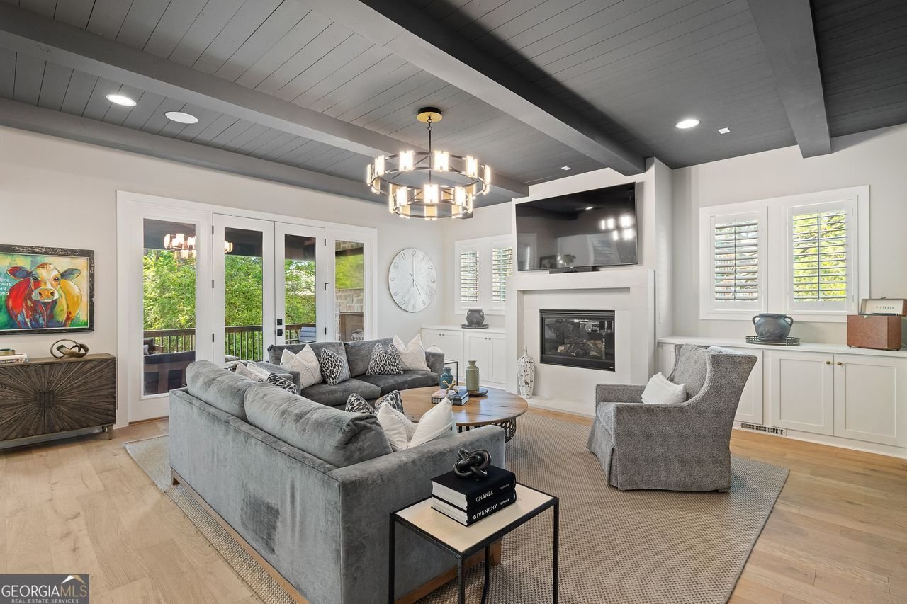 2587 Apple Valley Road Brookhaven - 9