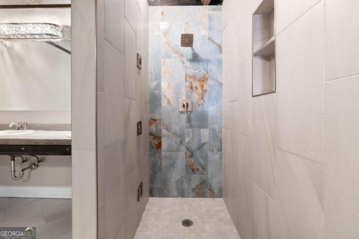 490 Marietta Street Atlanta - 27
