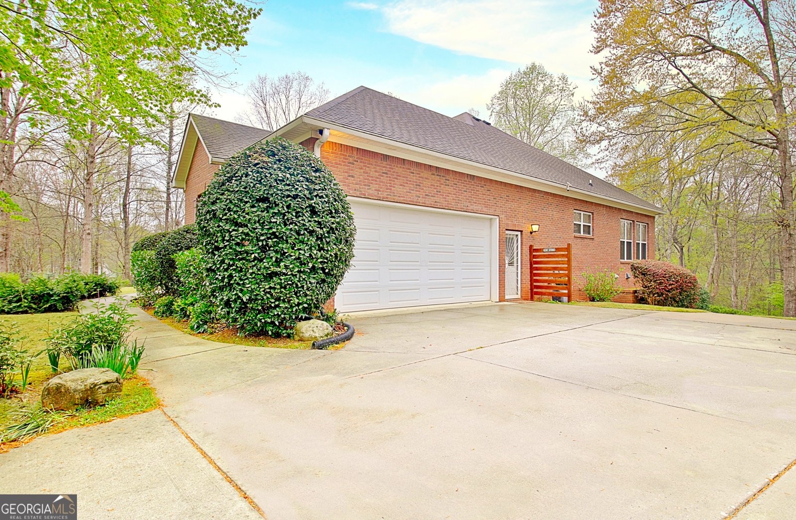 165 Hideaway Drive Fayetteville - 35