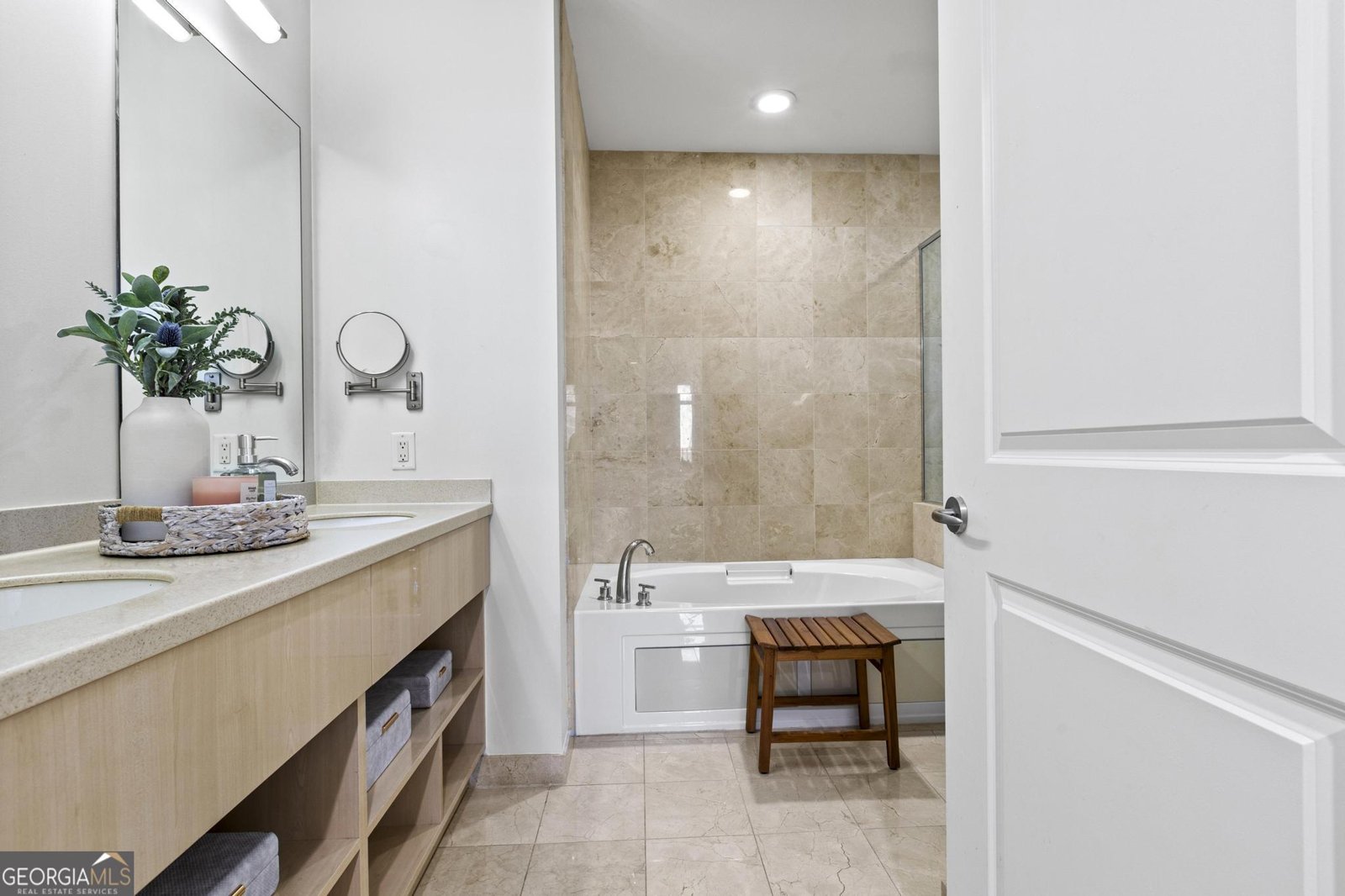250 Park Avenue West Atlanta - 15