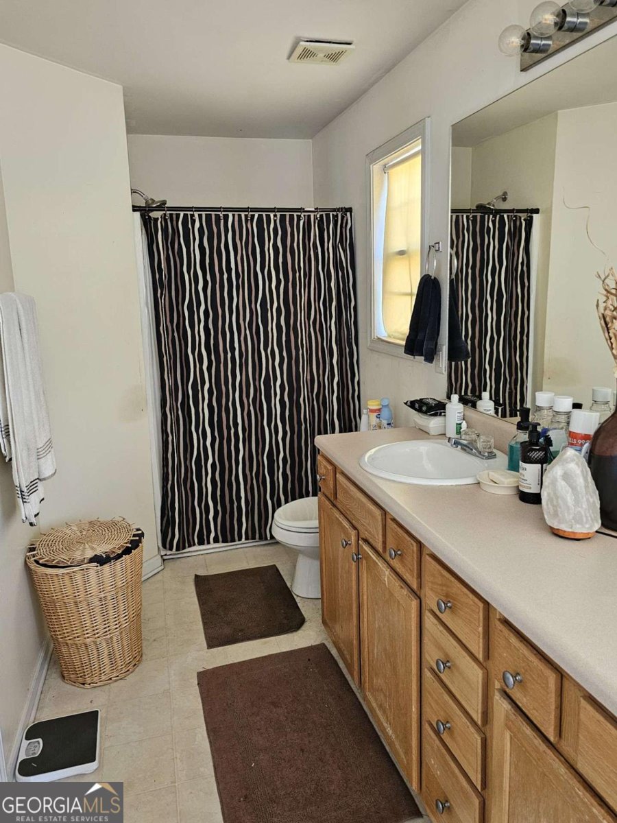68 Georgias Lane Dallas - 13