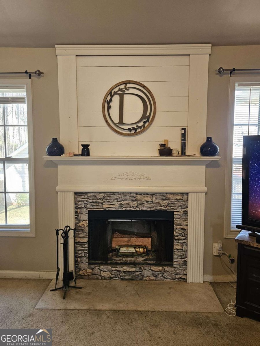 68 Georgias Lane Dallas - 3