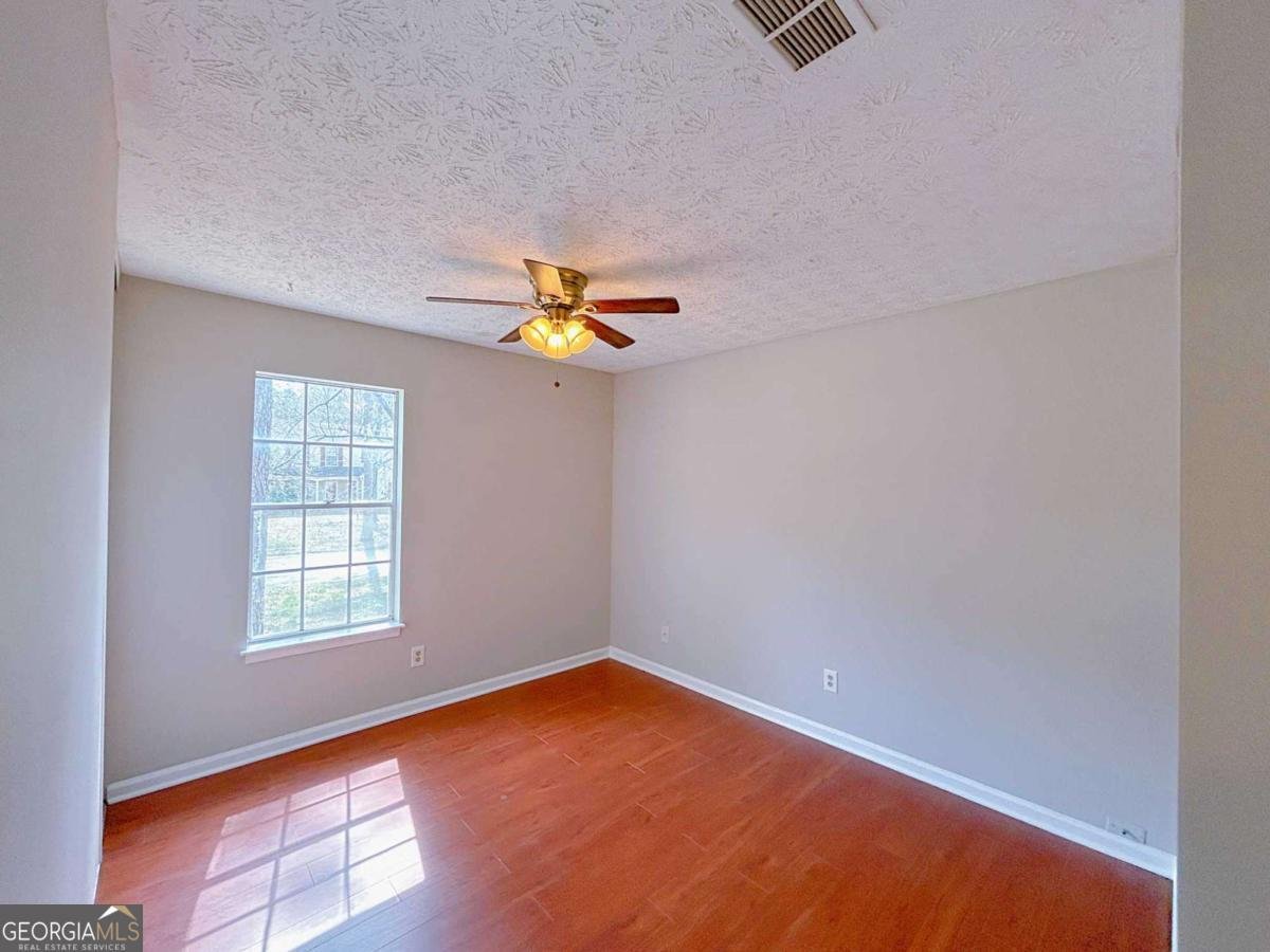 566 Aberdeen Drive Stone Mountain - 11